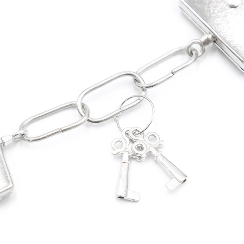 Esposas de Metal para Muñecas con Pelo Negro